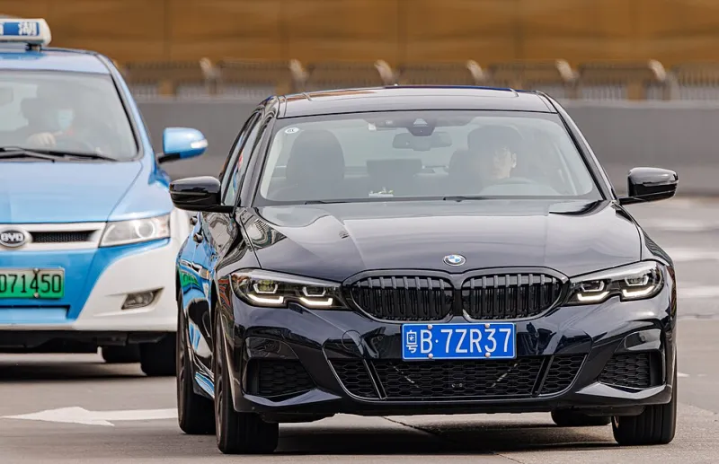 Diesel, But Make It Rational: Reassessing the BMW 320d for the M3 Run to London